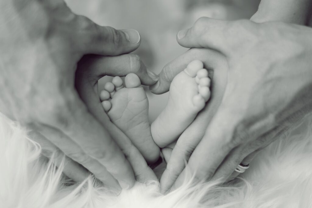 Esenciálne oleje a deti: Bezpečné používanie v rodine 5 infant 2717347 1920